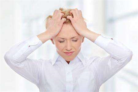 女人長(zhǎng)期晚睡的危害，經(jīng)常12點(diǎn)睡覺(jué)身體有這樣變化