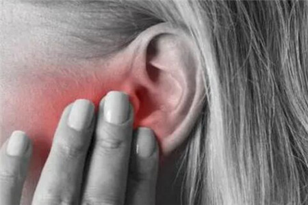 耳朵里面疼或是這四個(gè)常見(jiàn)原因