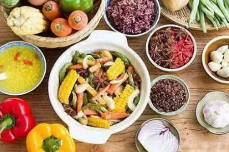 這4個飲食禁忌不能碰容易復(fù)發(fā)犯病 尿道炎飲食上注意什么？