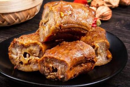 高血壓不能吃什么？這五個(gè)食物不能碰當(dāng)心血壓飆升加重病情