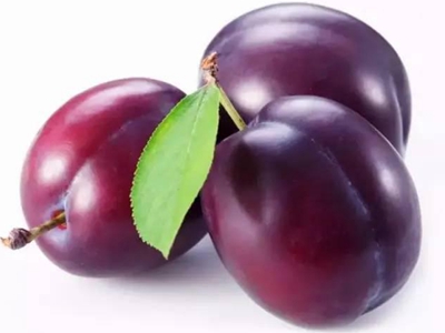 女生李子吃多了有什么好處和壞處？吃多了容易導致蛀牙！