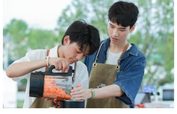 芒果臺|《中餐廳5》收官，黃曉明發(fā)長文告別，下一季還會是他當(dāng)?shù)觊L嗎？