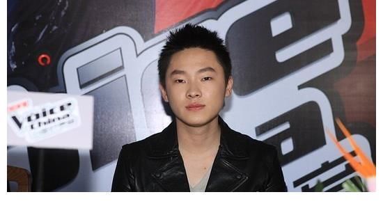 為什么說《好聲音》前八季總冠軍加在一起都不如一個周深？