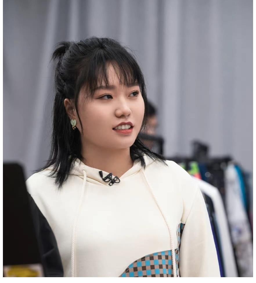 只要和王源合作就會有新名字？李雪琴脫口秀新作，揭露追星那些事